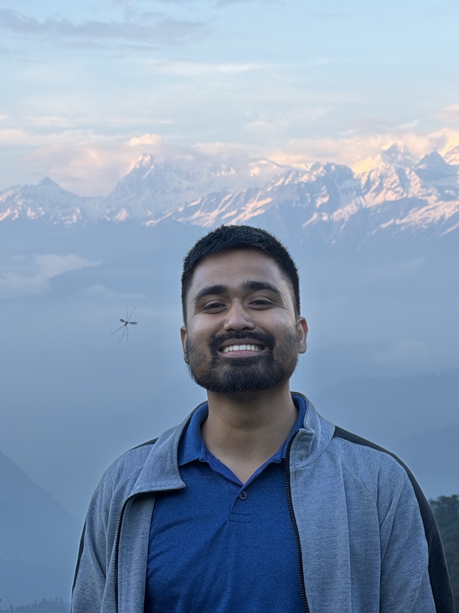 Portrait of Paras smiling on the Dayara Bugyal trek